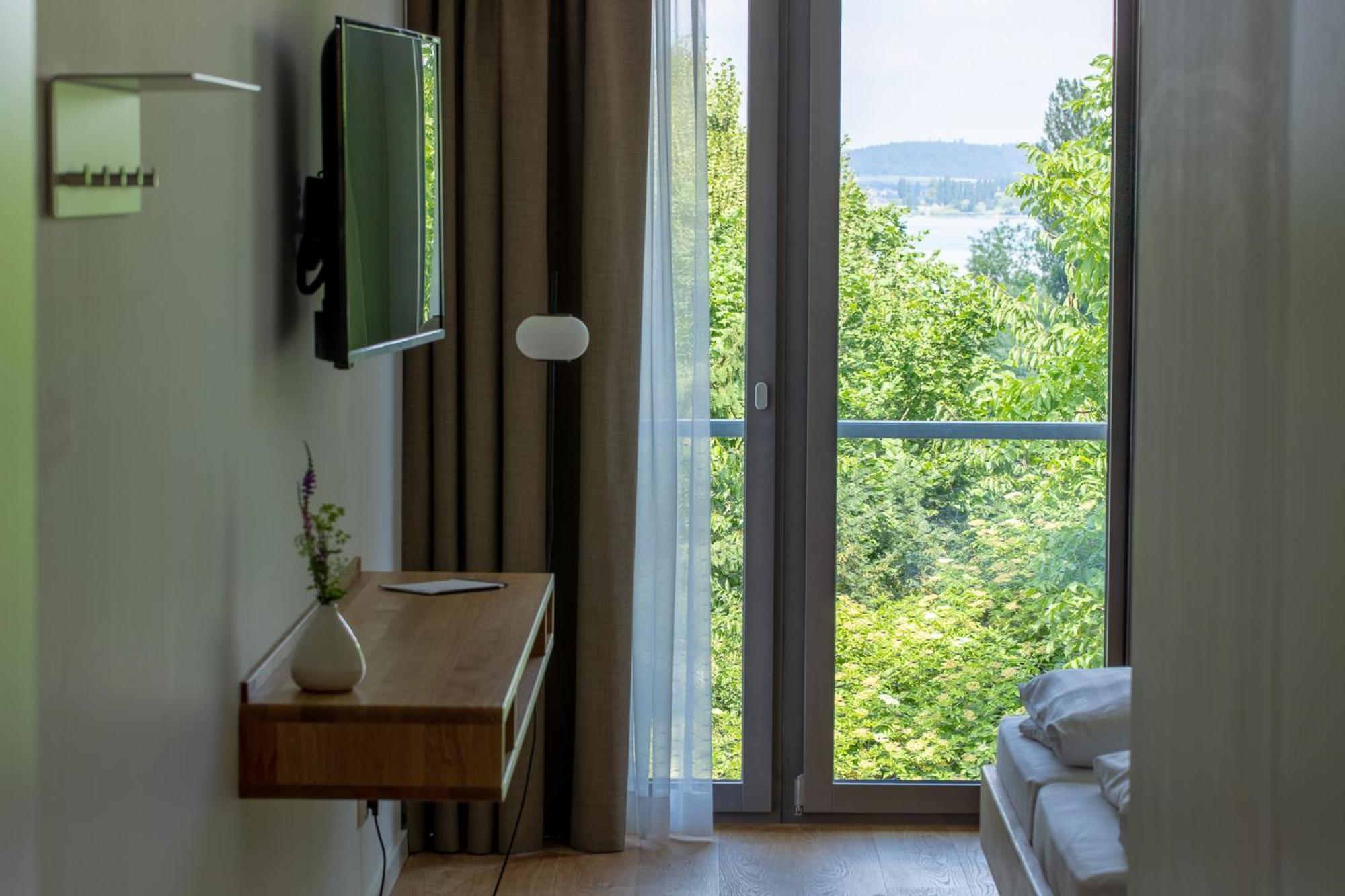 Seehoernle Bio Hotel & Gasthaus Gaienhofen  Ngoại thất bức ảnh