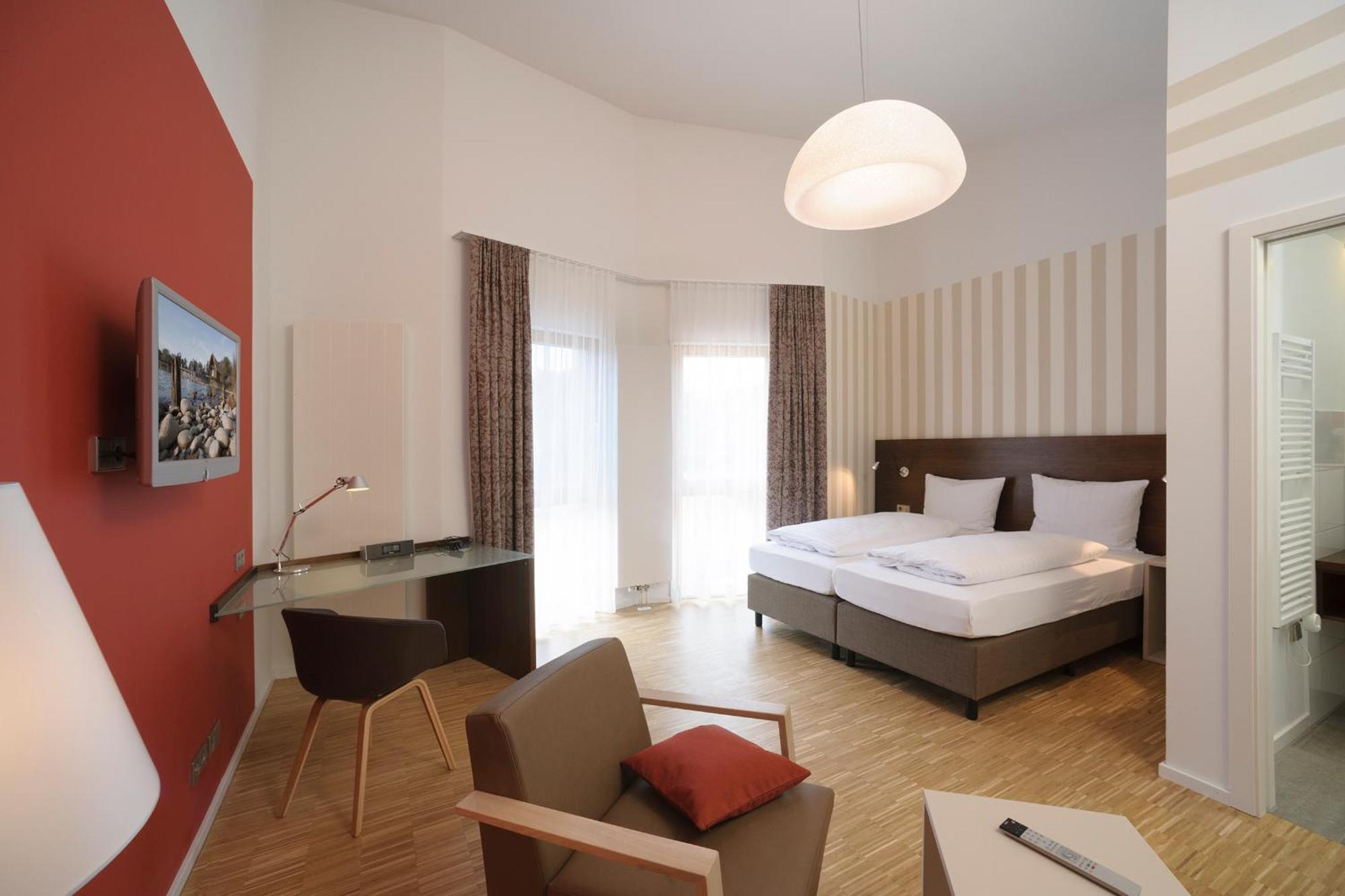 Seehoernle Bio Hotel & Gasthaus Gaienhofen  Ngoại thất bức ảnh