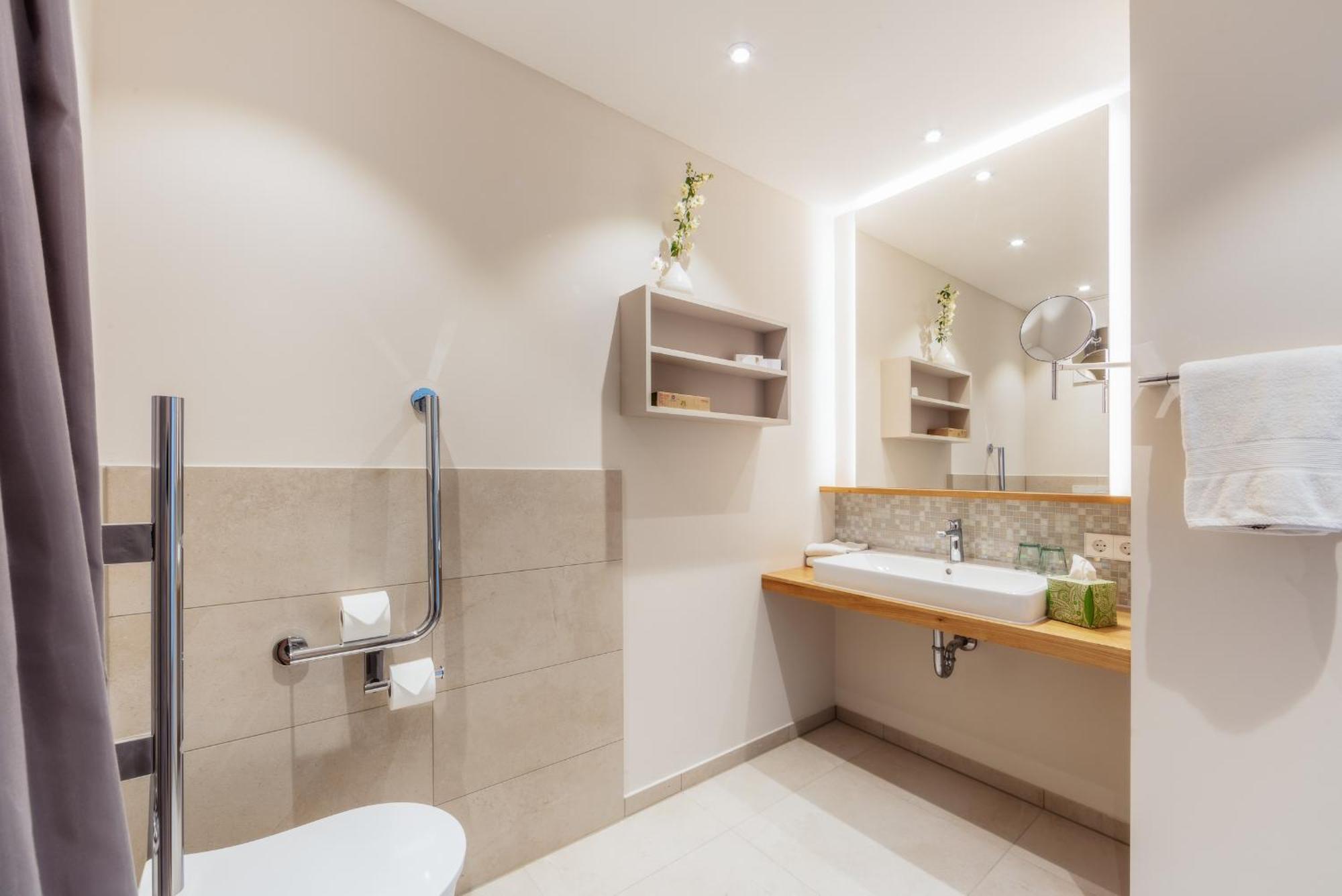 Seehoernle Bio Hotel & Gasthaus Gaienhofen  Ngoại thất bức ảnh